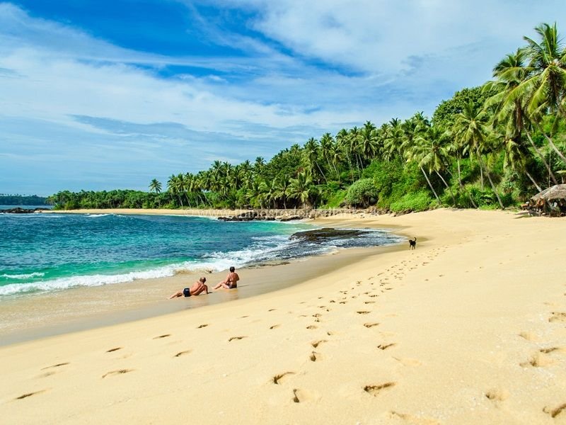 Bentota via Ussangoda Galle