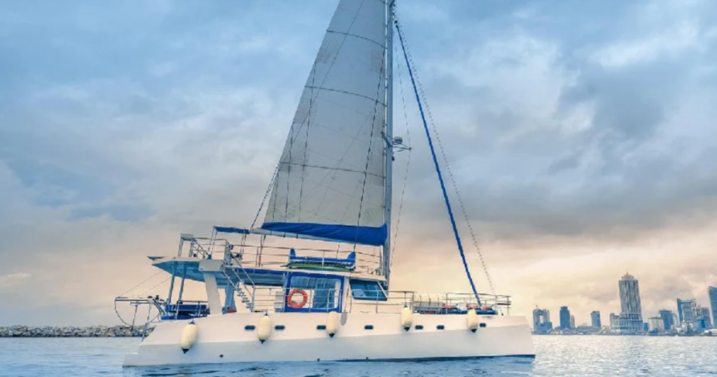 Private Yacht Cruising Along Colombo’s Coastline